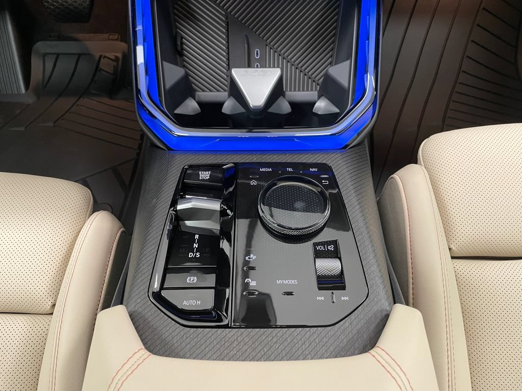 New 2026 BMW X3 xDrive30i w/ Convenience Package AWD/4WD image 9