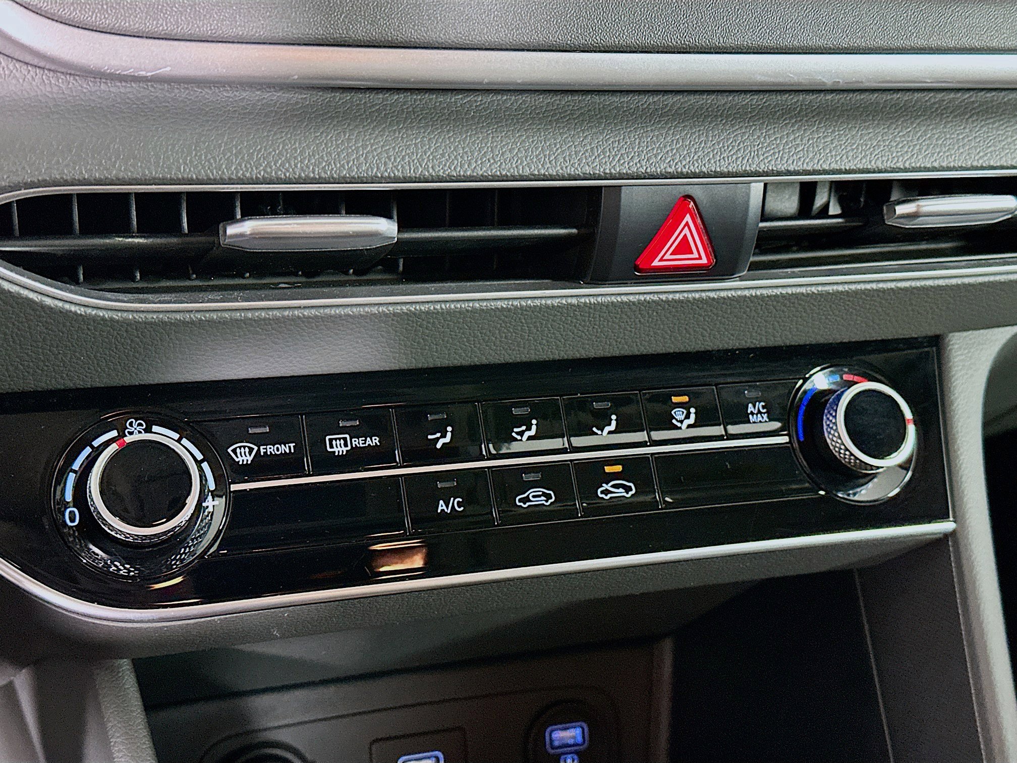 Used 2021 Hyundai Sonata SE w/ Winter Weather Package image 22