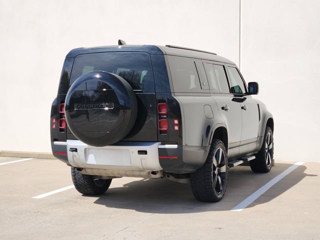 Used 2024 Land Rover Defender 130 S image 7