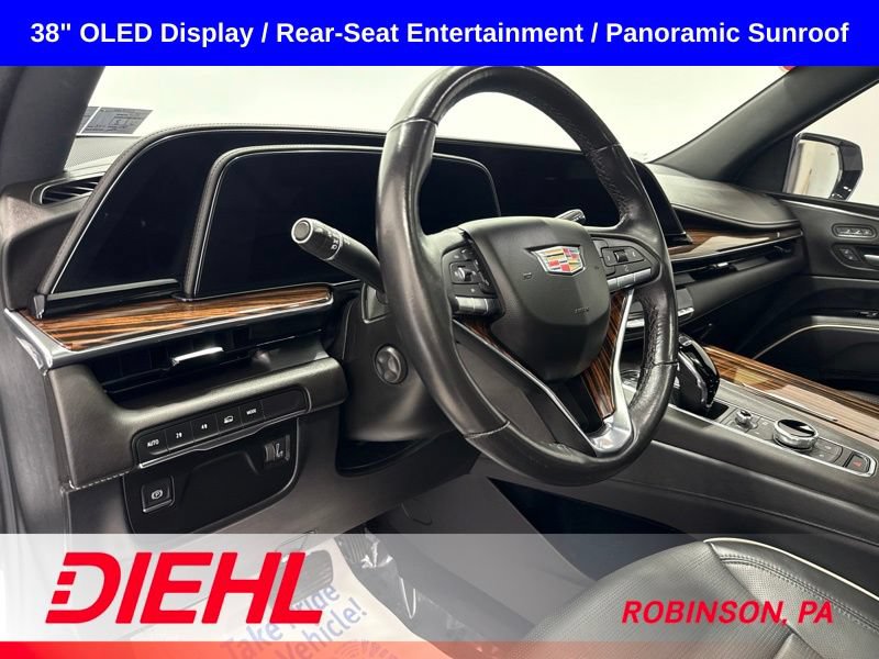 Used 2023 Cadillac Escalade ESV Premium Luxury AWD/4WD image 28