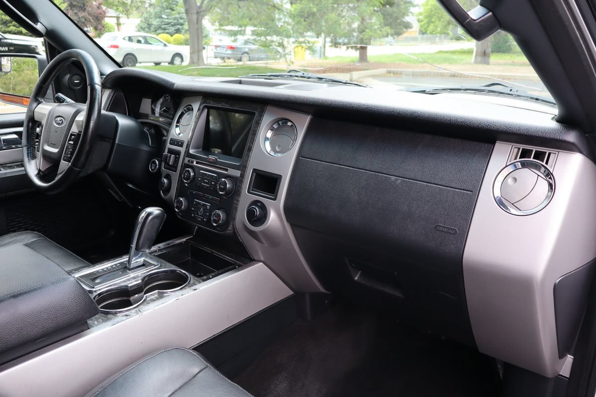 Used 2017 Ford Expedition EL Limited AWD/4WD image 17