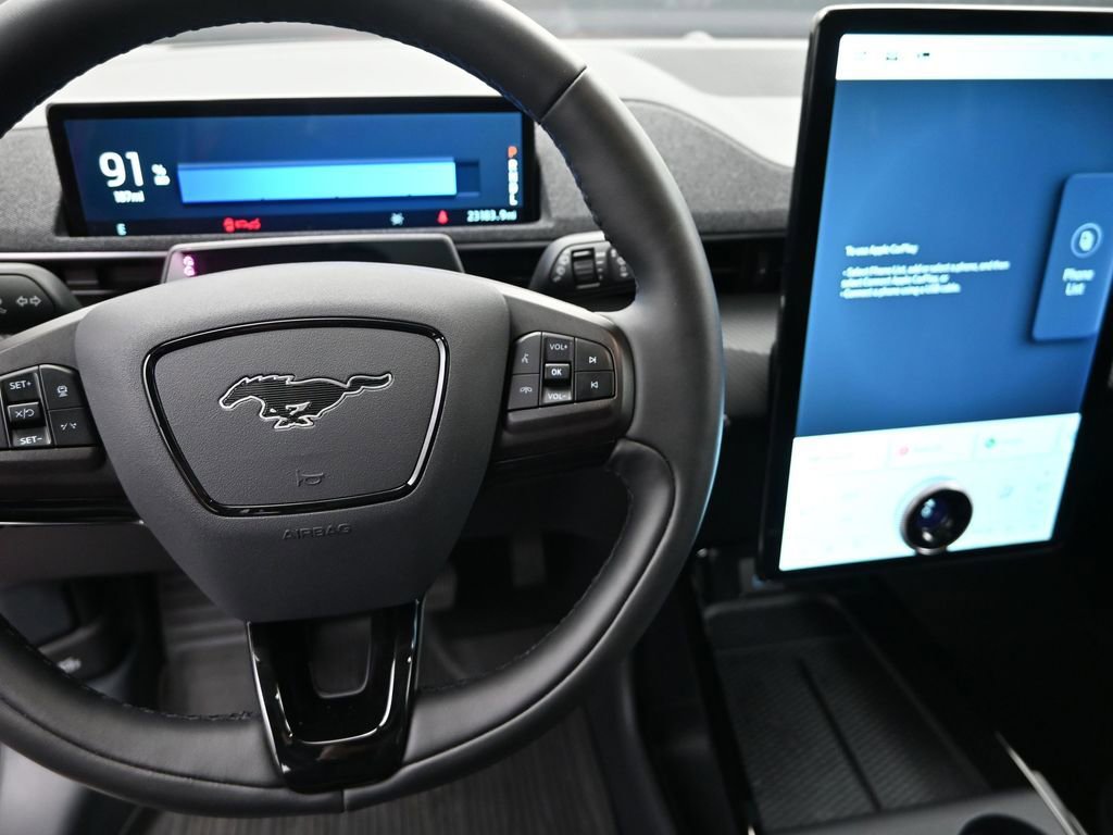 Used 2021 Ford Mustang Mach-E Premium image 19