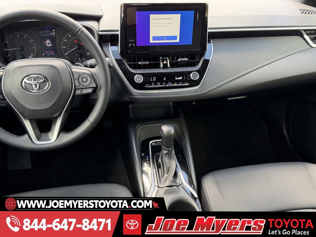 Used 2025 Toyota Corolla SE image 17