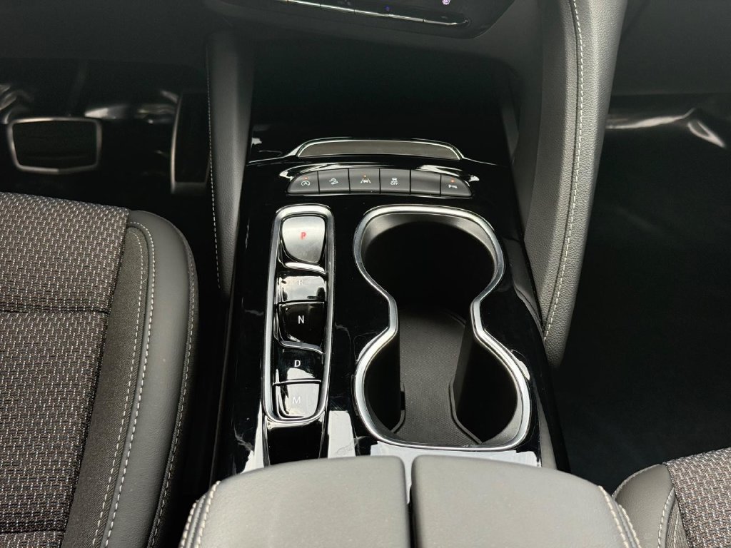 Used 2023 Buick Envision Preferred w/ Sport Touring Package AWD/4WD image 13