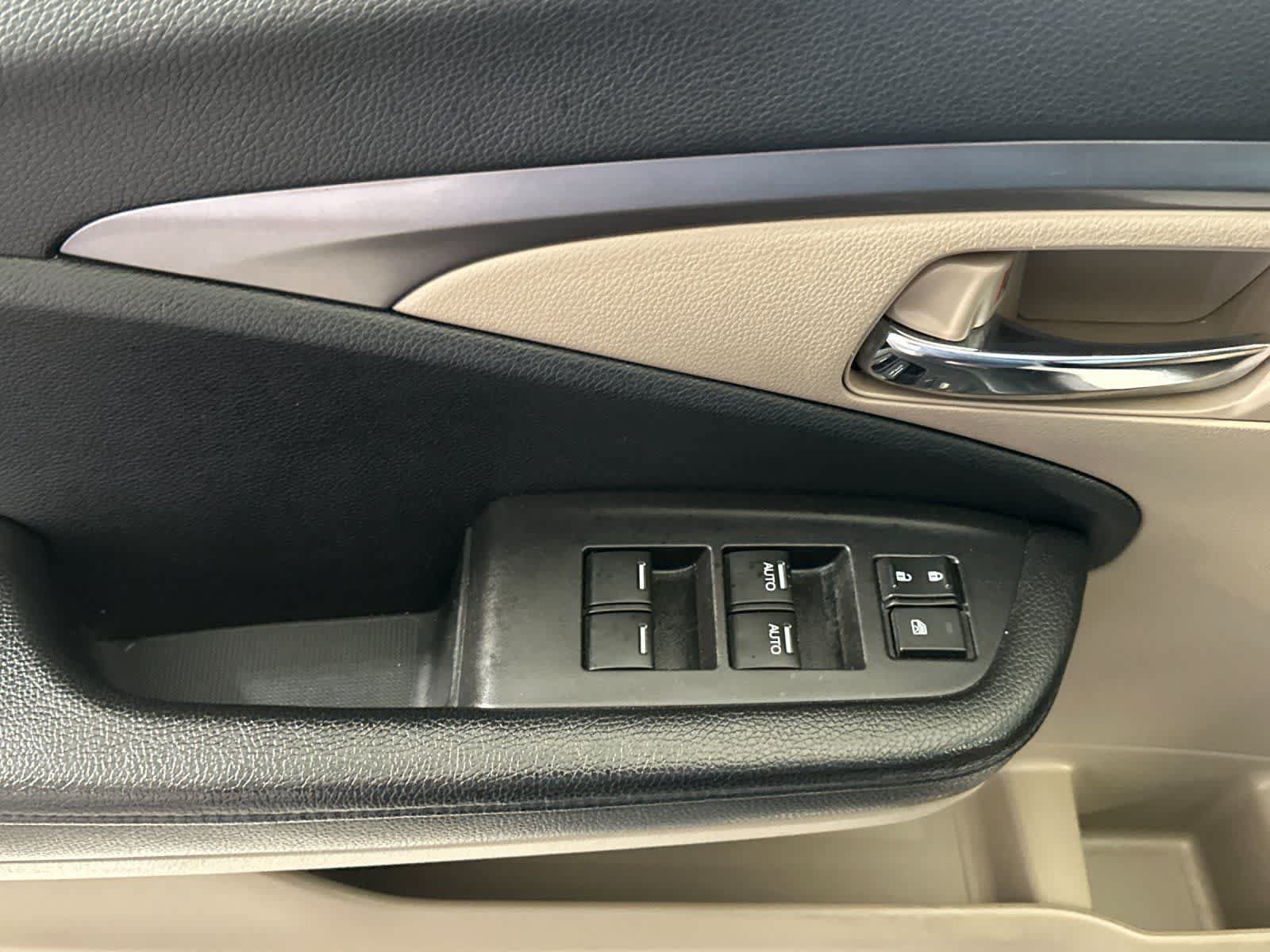 Used 2017 Honda Pilot EX-L image 13