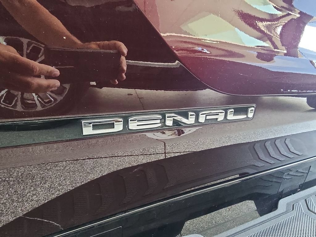 Certified 2025 GMC Sierra EV Denali AWD/4WD image 31