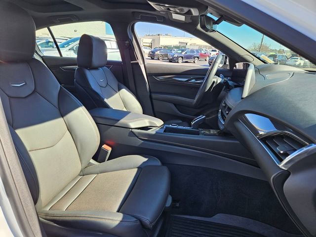 Used 2025 Cadillac CT5 Sport w/ Technology Package image 20