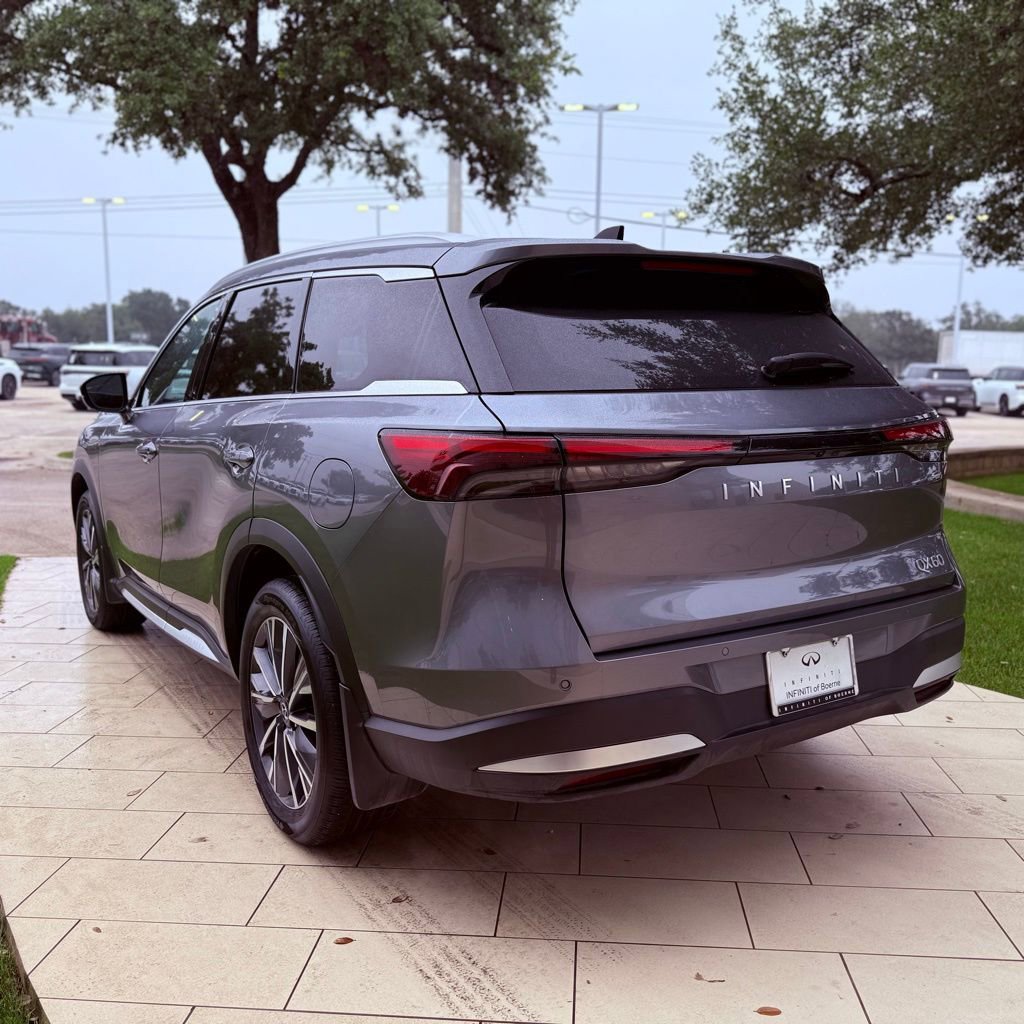 Certified 2026 INFINITI QX60 Luxe w/ Cargo Package FWD image 7