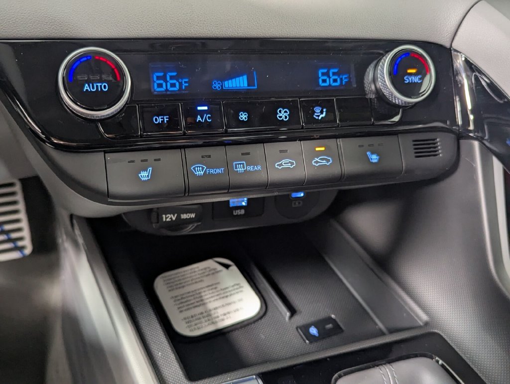 New 2026 Hyundai Elantra SEL Sport Premium FWD image 19