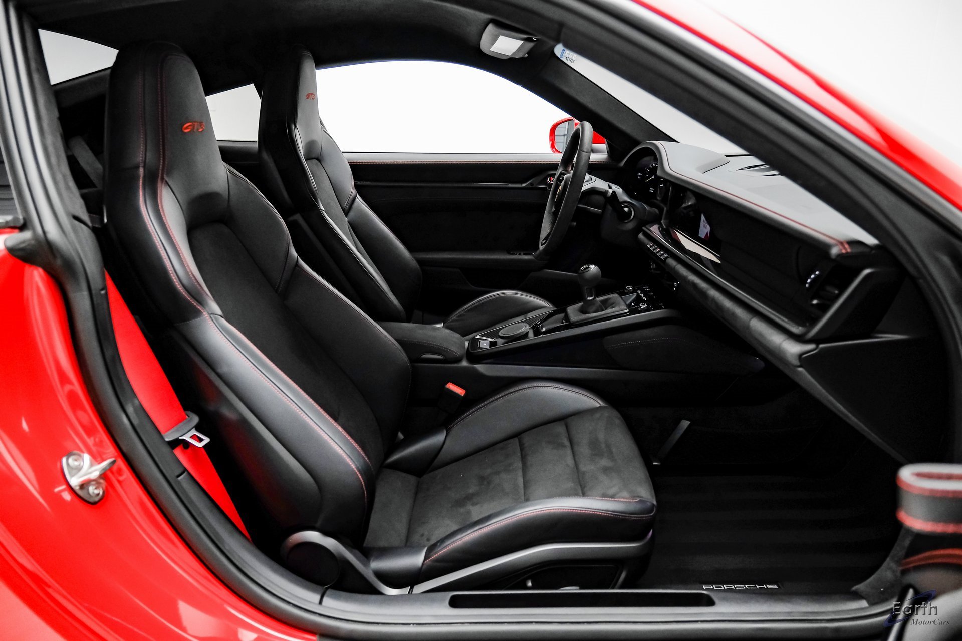 Used 2022 Porsche 911 GT3 image 48