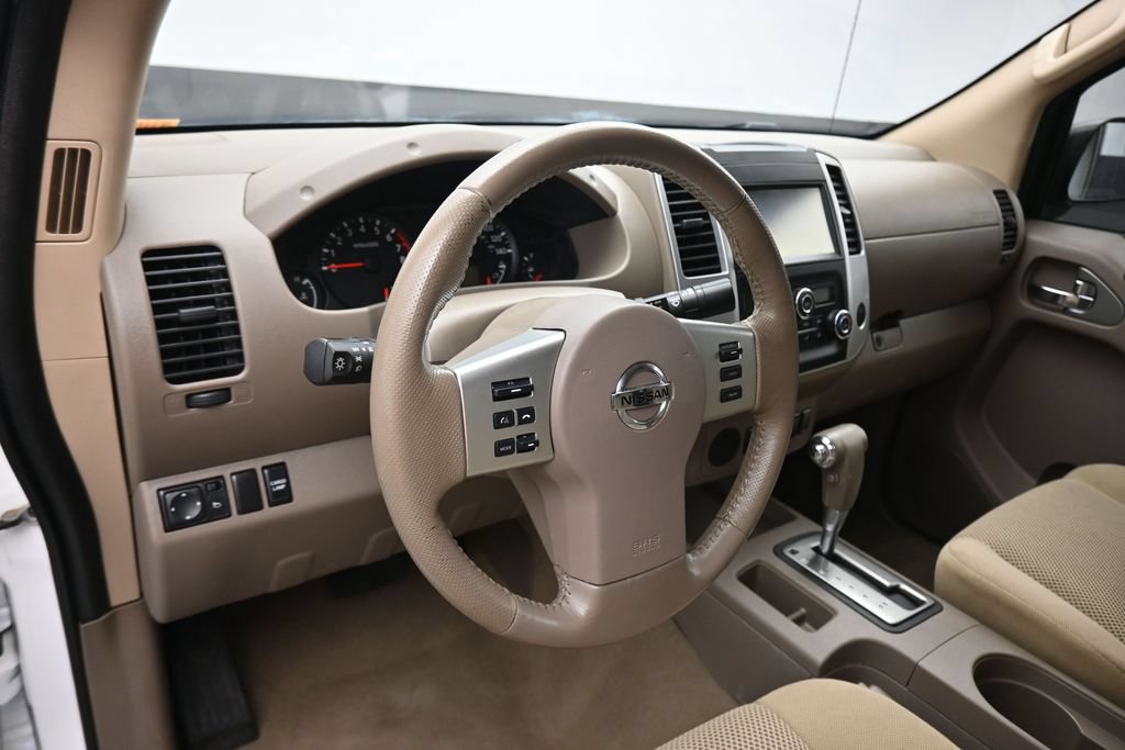 Used 2019 Nissan Frontier SV w/ Value Truck Package RWD image 12