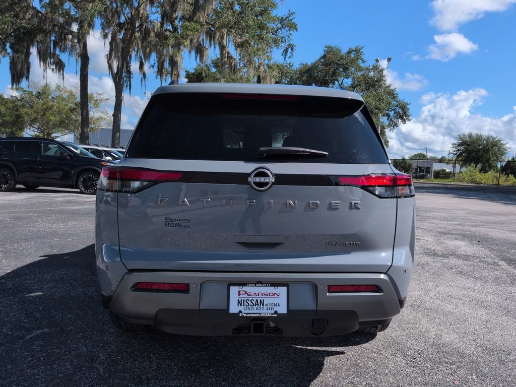 New 2026 Nissan Pathfinder Platinum FWD image 5