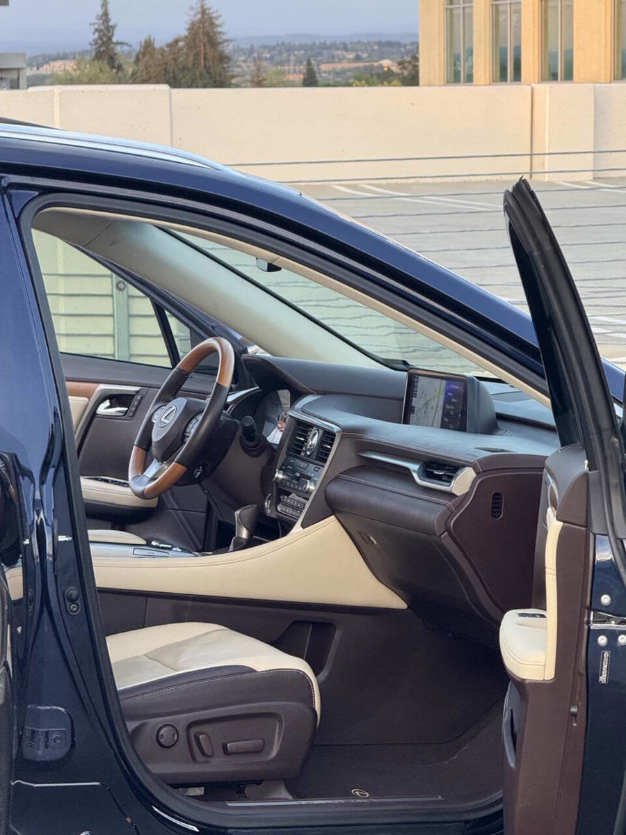 Used 2016 Lexus RX 350 FWD w/ Premium Package image 22