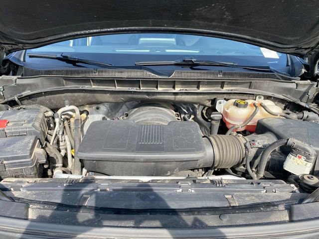 Used 2023 Chevrolet Suburban LT w/ LT Signature Plus Package image 16