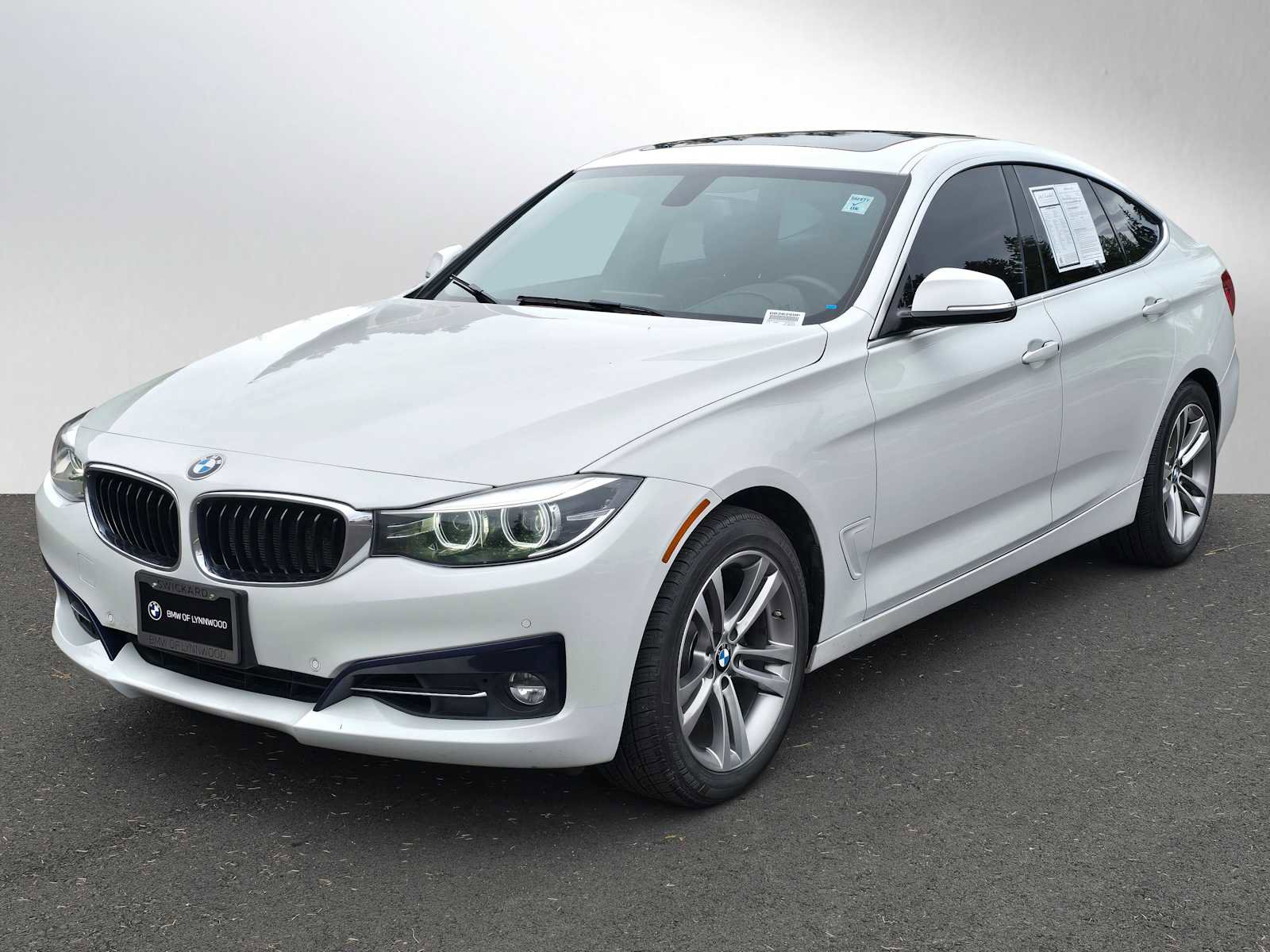 Used 2018 BMW 330i Gran Turismo xDrive 330i xDrive image 7