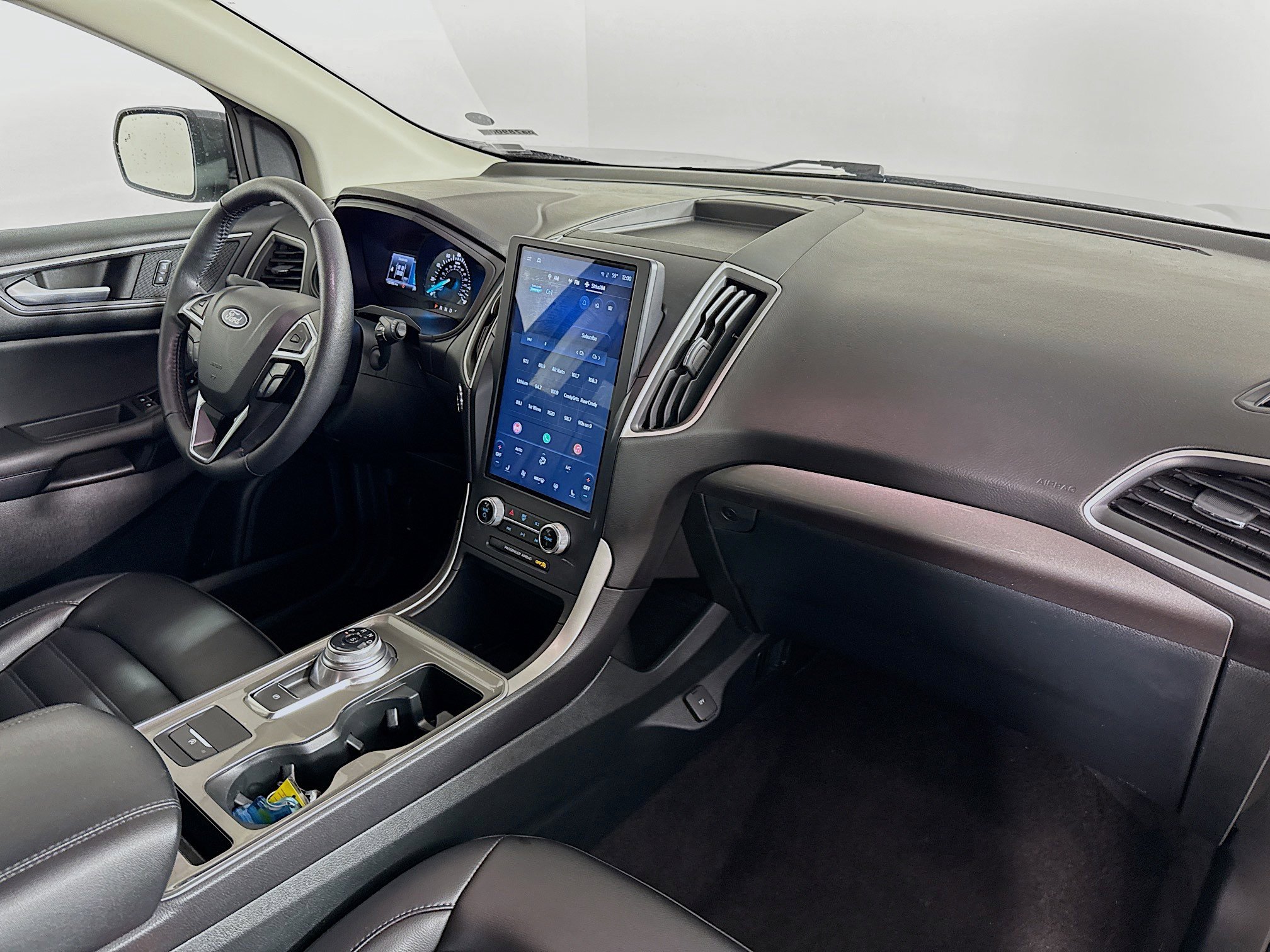 Used 2024 Ford Edge SEL AWD/4WD image 35