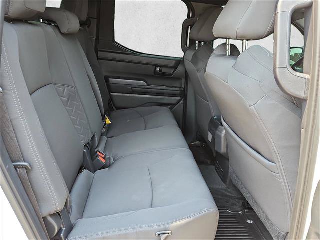 Used 2024 Toyota Tacoma SR5 AWD/4WD image 18