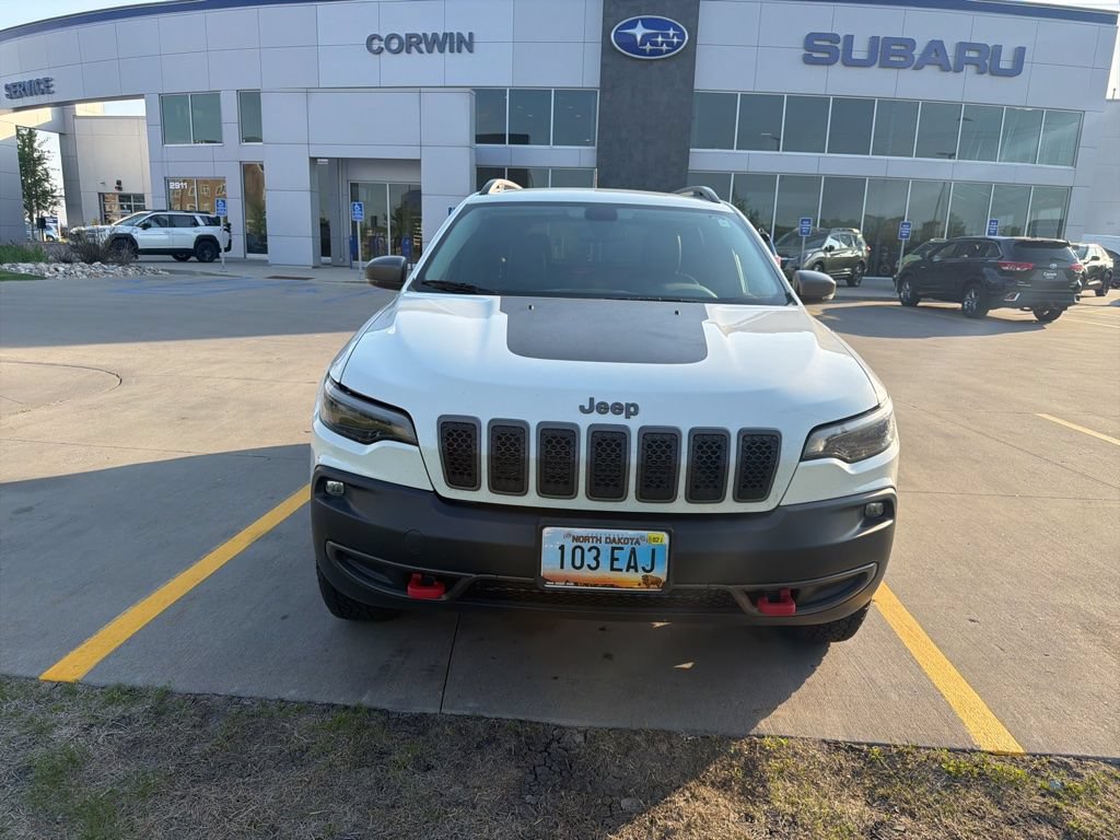 Used 2019 Jeep Cherokee Trailhawk w/ Cold Weather Group AWD/4WD image 3