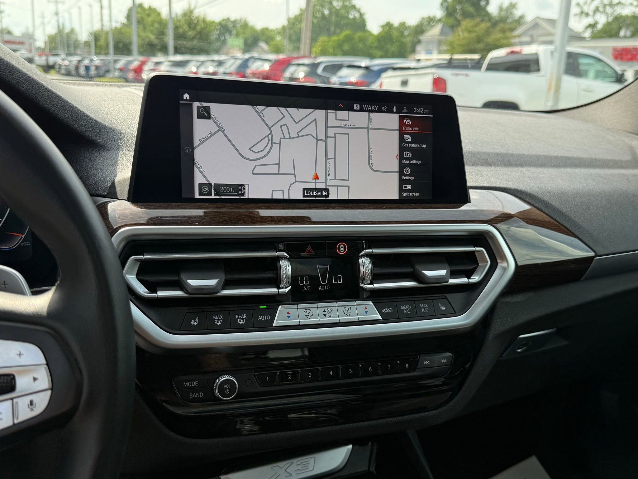Used 2024 BMW X3 sDrive30i image 74