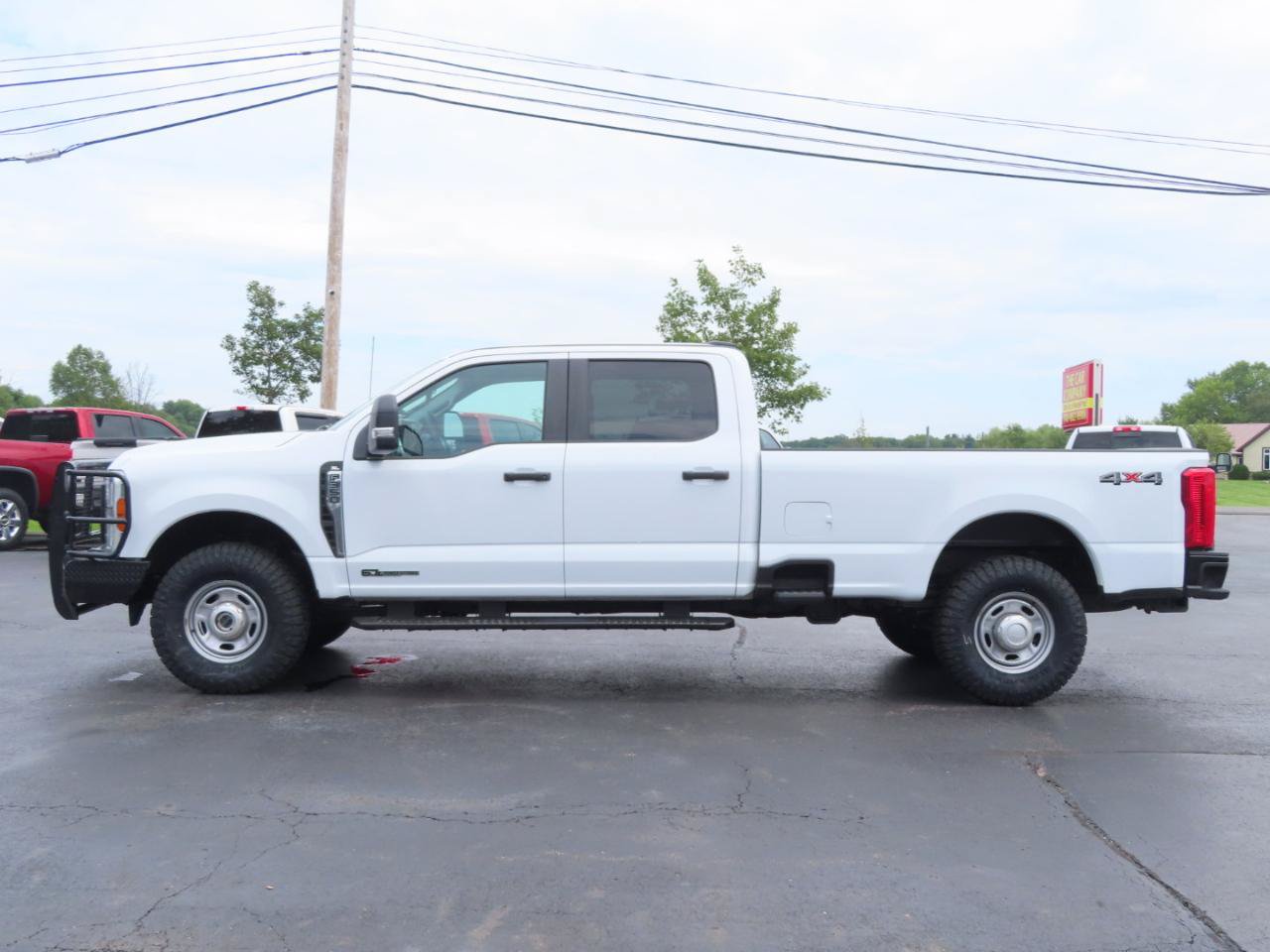 Used 2024 Ford F350 XL AWD/4WD image 3