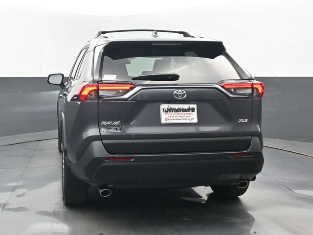 Used 2024 Toyota RAV4 XLE Premium FWD image 18