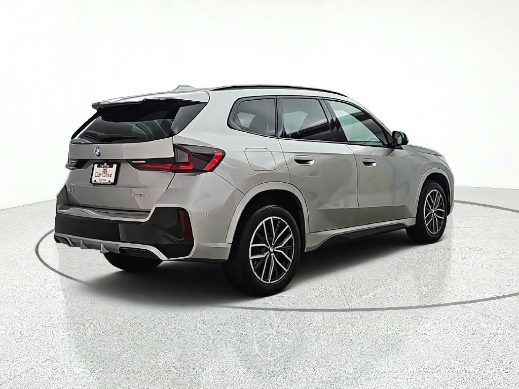 Used 2023 BMW X1 xDrive28i w/ Premium Package AWD/4WD image 7