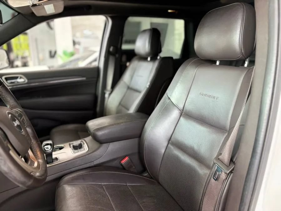Used 2014 Jeep Grand Cherokee Summit AWD/4WD image 7