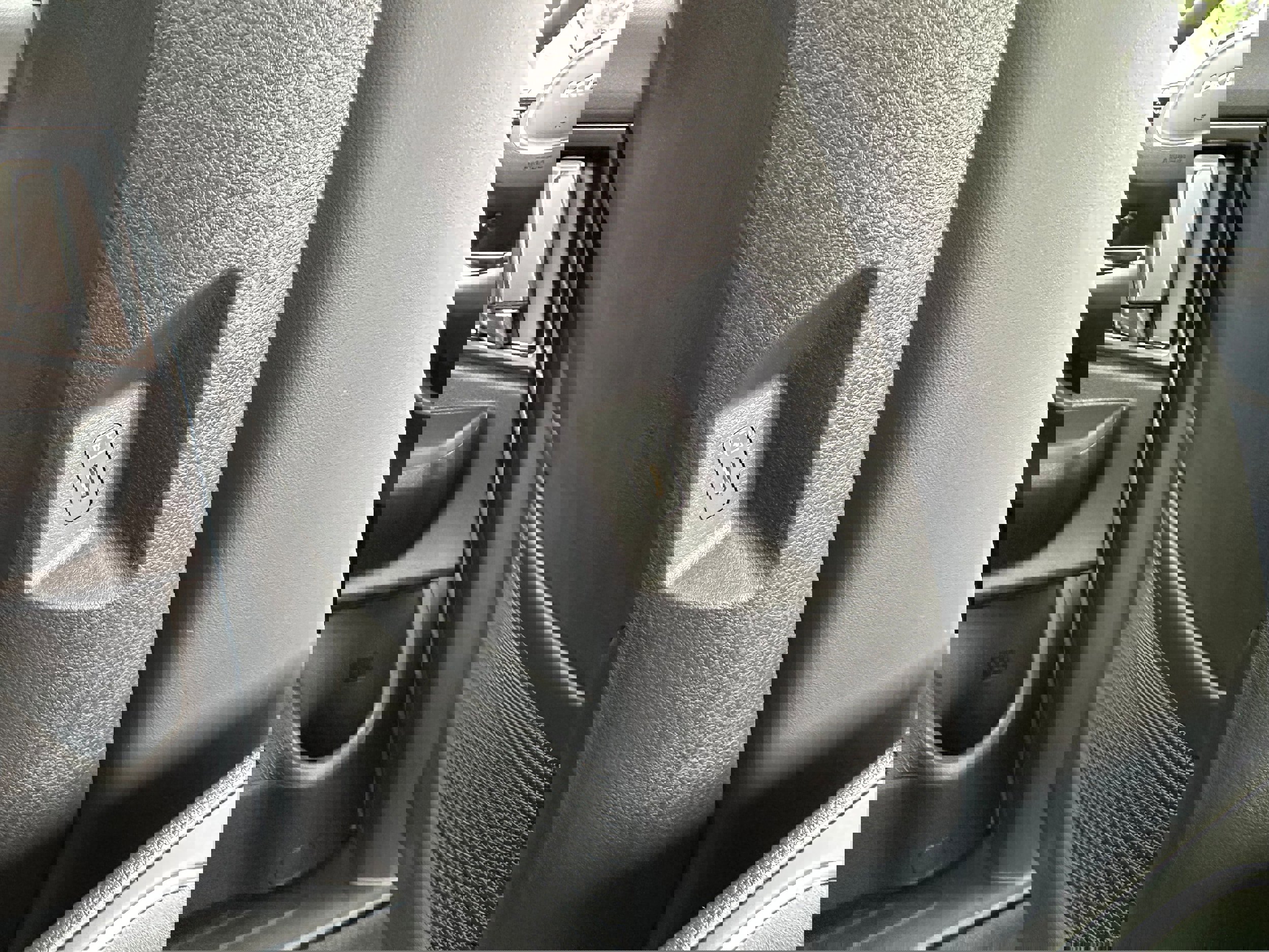 New 2026 Kia Carnival SX w/ SX Dark Edition Package image 26