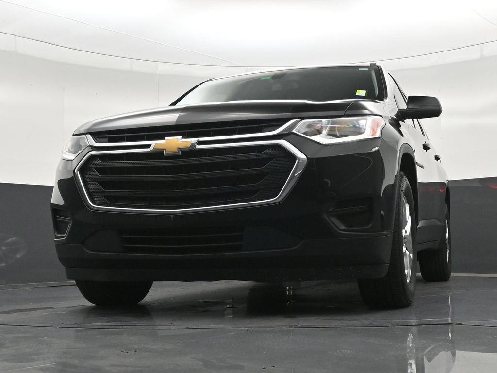 Used 2021 Chevrolet Traverse LS FWD image 31