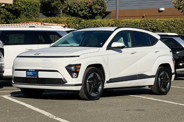 Certified 2024 Hyundai Kona SEL FWD image 10