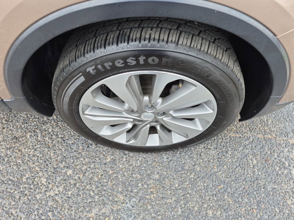 Used 2019 Buick Encore Preferred w/ Safety Package image 21