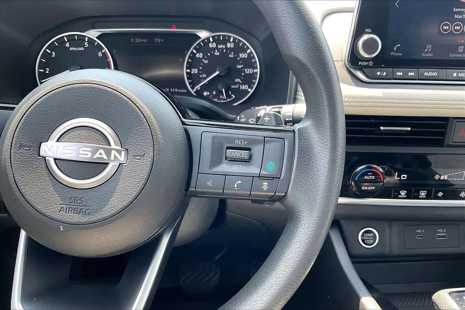Used 2023 Nissan Rogue SV AWD/4WD image 25