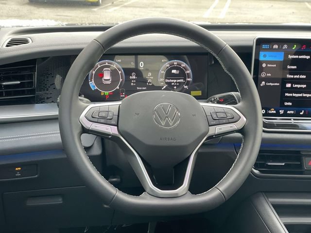 New 2026 Volkswagen Tiguan SE FWD image 6