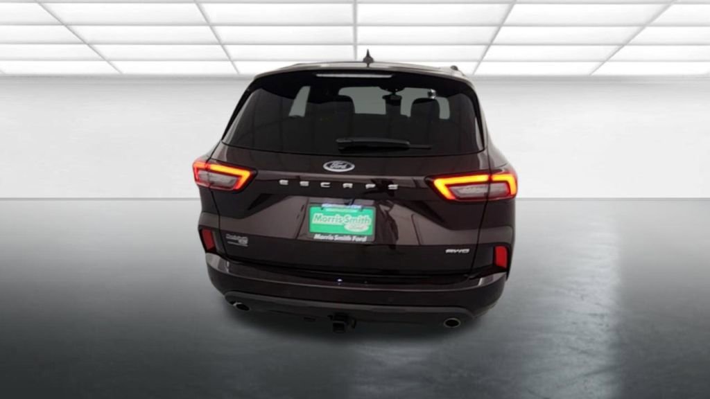 Certified 2023 Ford Escape ST-Line Select w/ Tech Pack #2 image 7