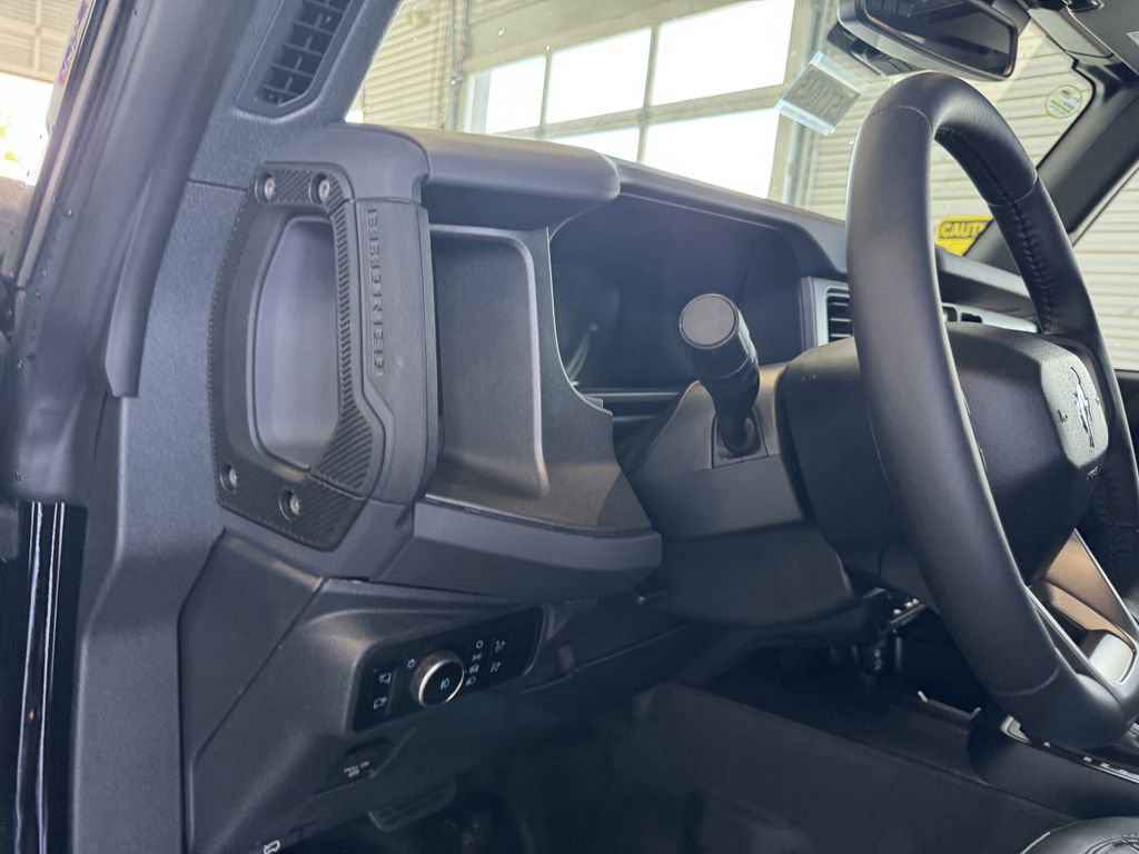 New 2025 Ford Bronco Badlands image 15