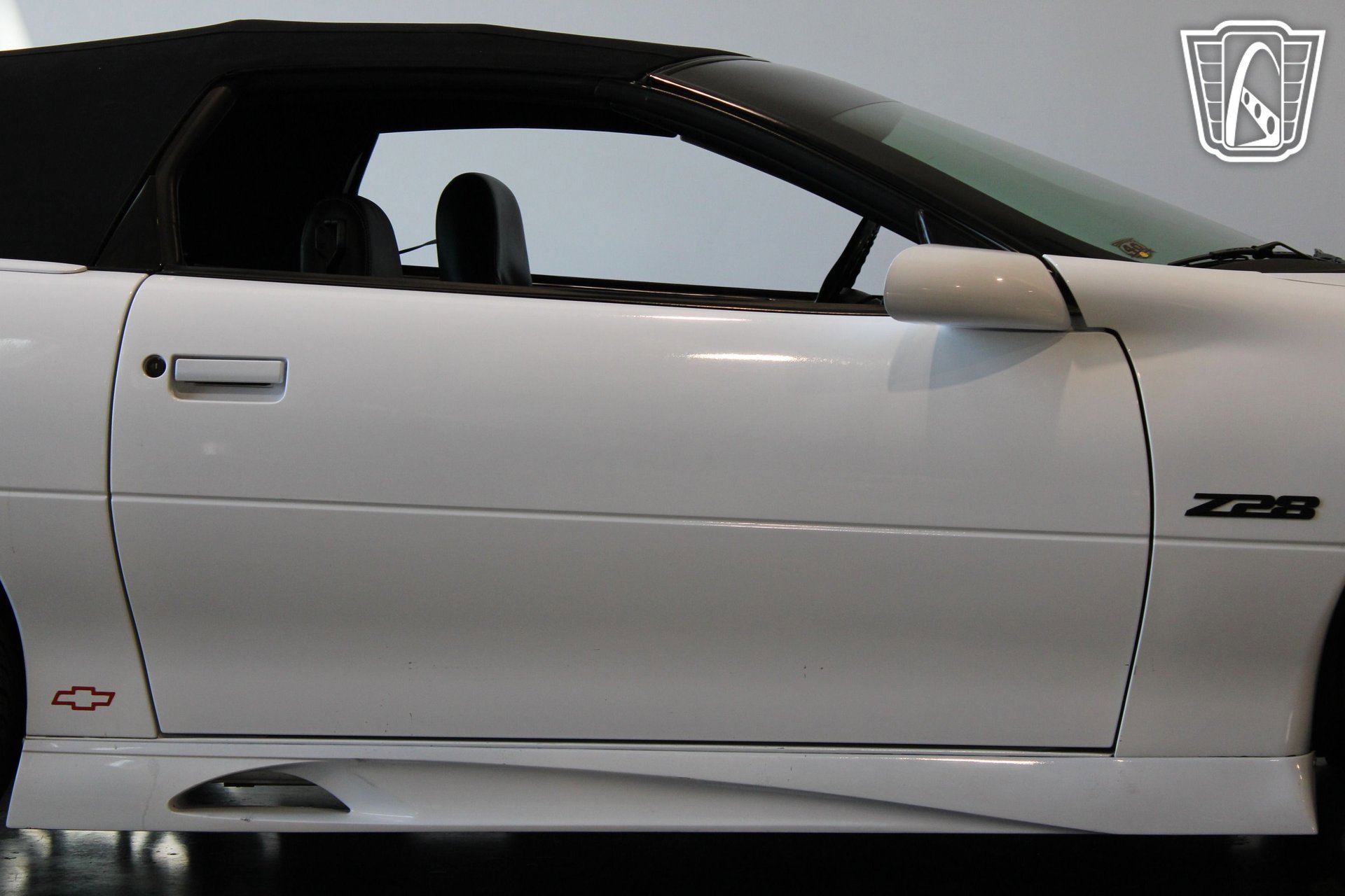 Used 2000 Chevrolet Camaro Z28 image 32