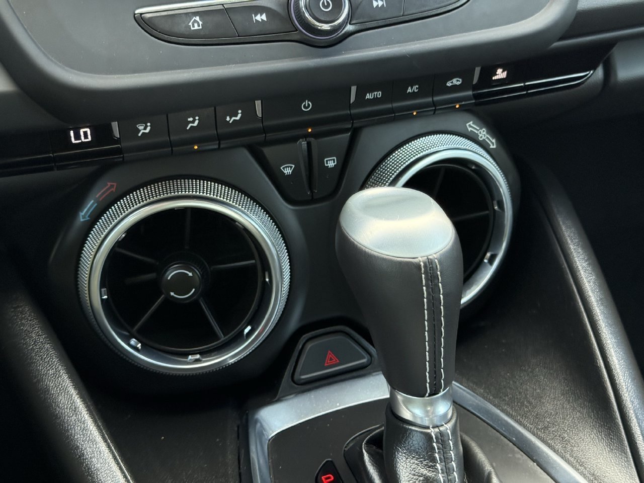 Used 2024 Chevrolet Camaro LT RWD image 19