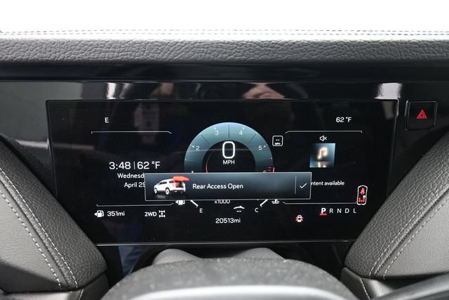 Used 2025 GMC Yukon XL Denali AWD/4WD image 21