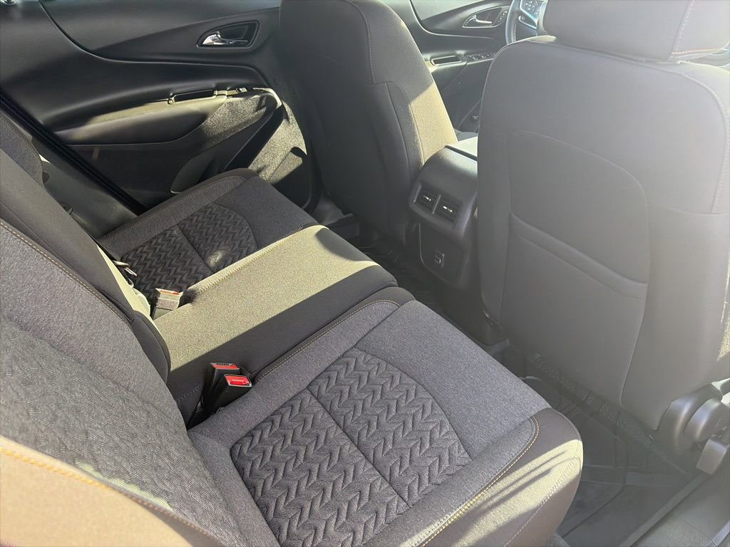Certified 2024 Chevrolet Equinox LT w/ LPO, Floor Liner Package image 21