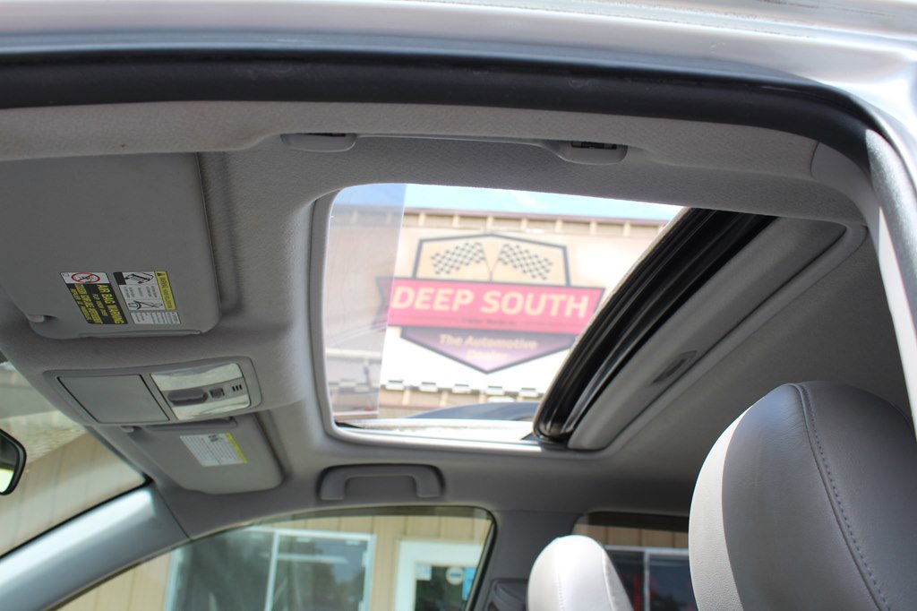 Used 2009 Toyota RAV4 Limited image 31