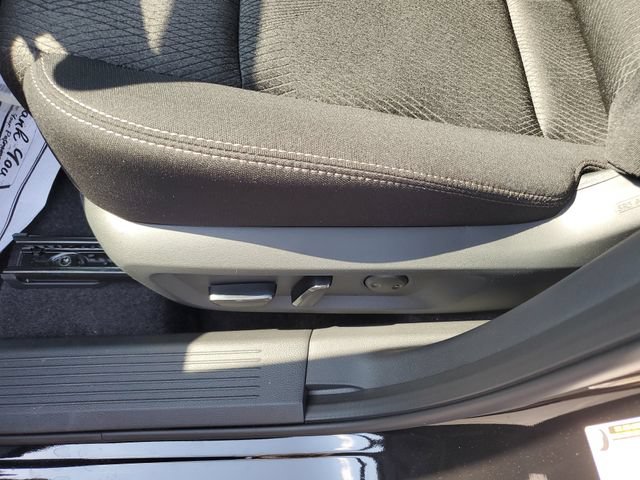 New 2026 Nissan Rogue SV AWD/4WD image 19