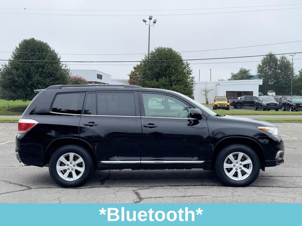 Used 2013 Toyota Highlander SE image 11