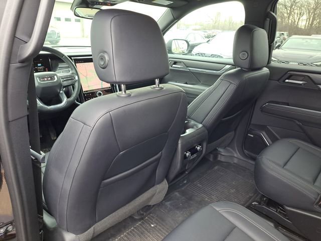 Used 2024 GMC Acadia Elevation w/ LPO, Floor Liner Package FWD image 20