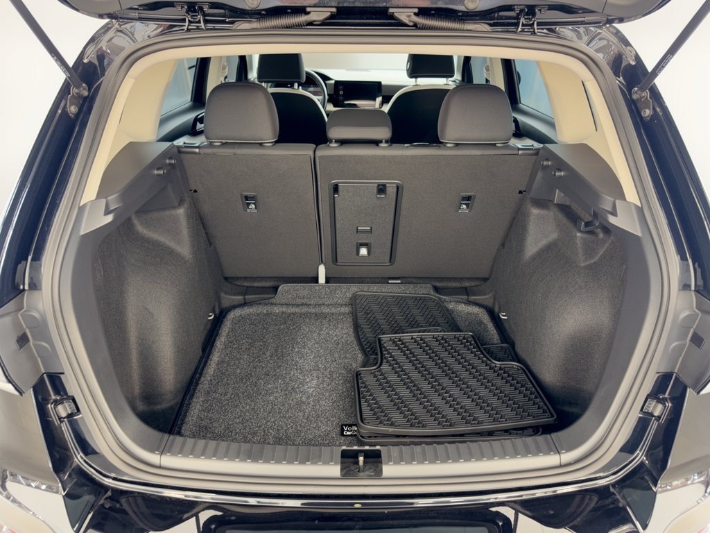 Certified 2026 Volkswagen Taos S FWD image 28