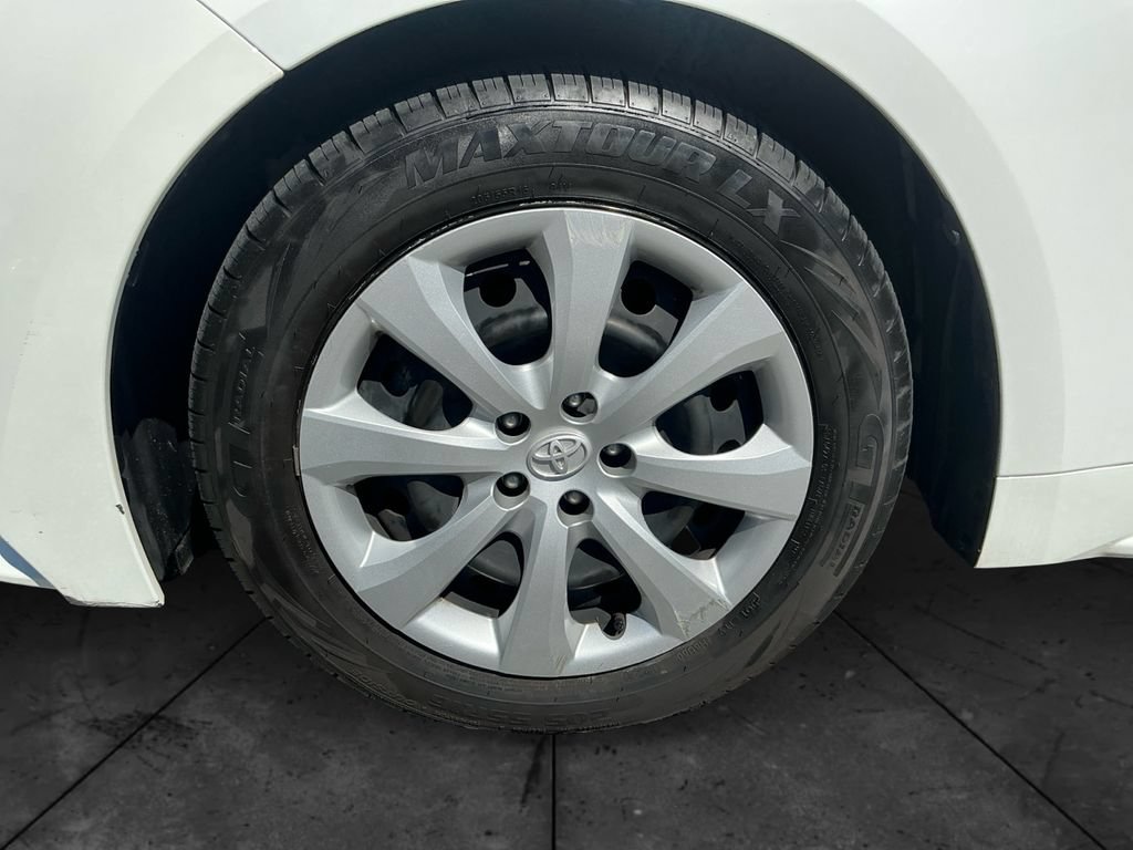 Certified 2023 Toyota Corolla LE FWD image 16