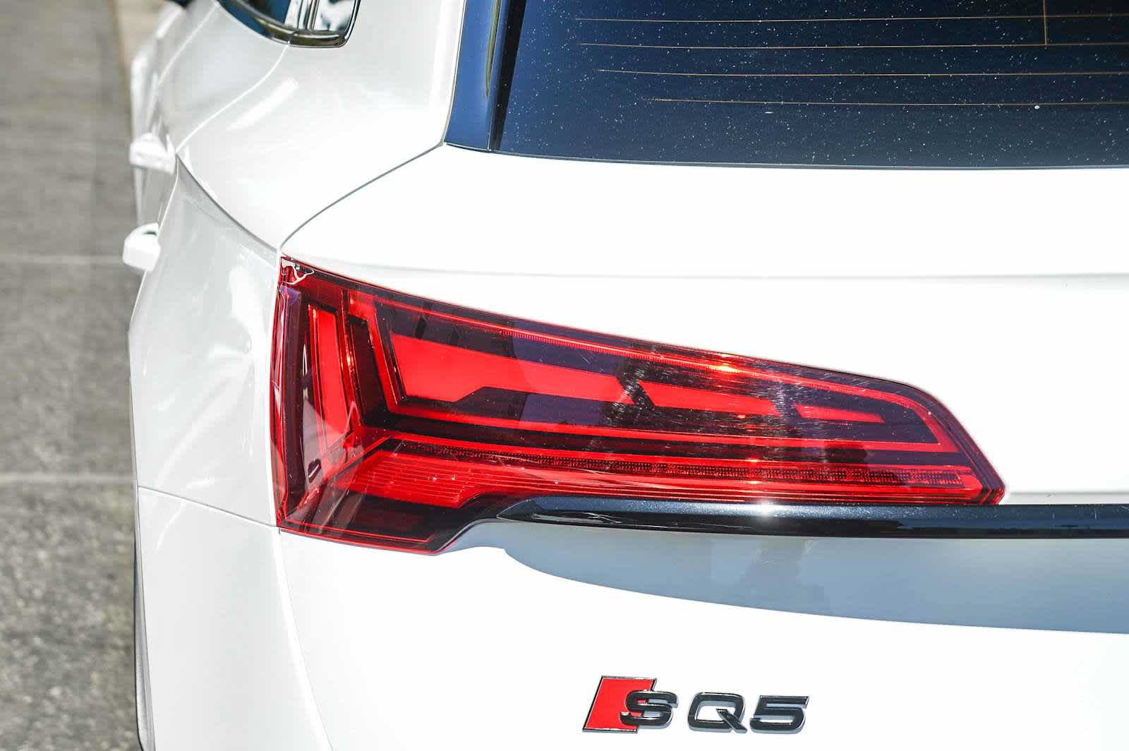Used 2024 Audi SQ5 Premium Plus AWD/4WD image 7