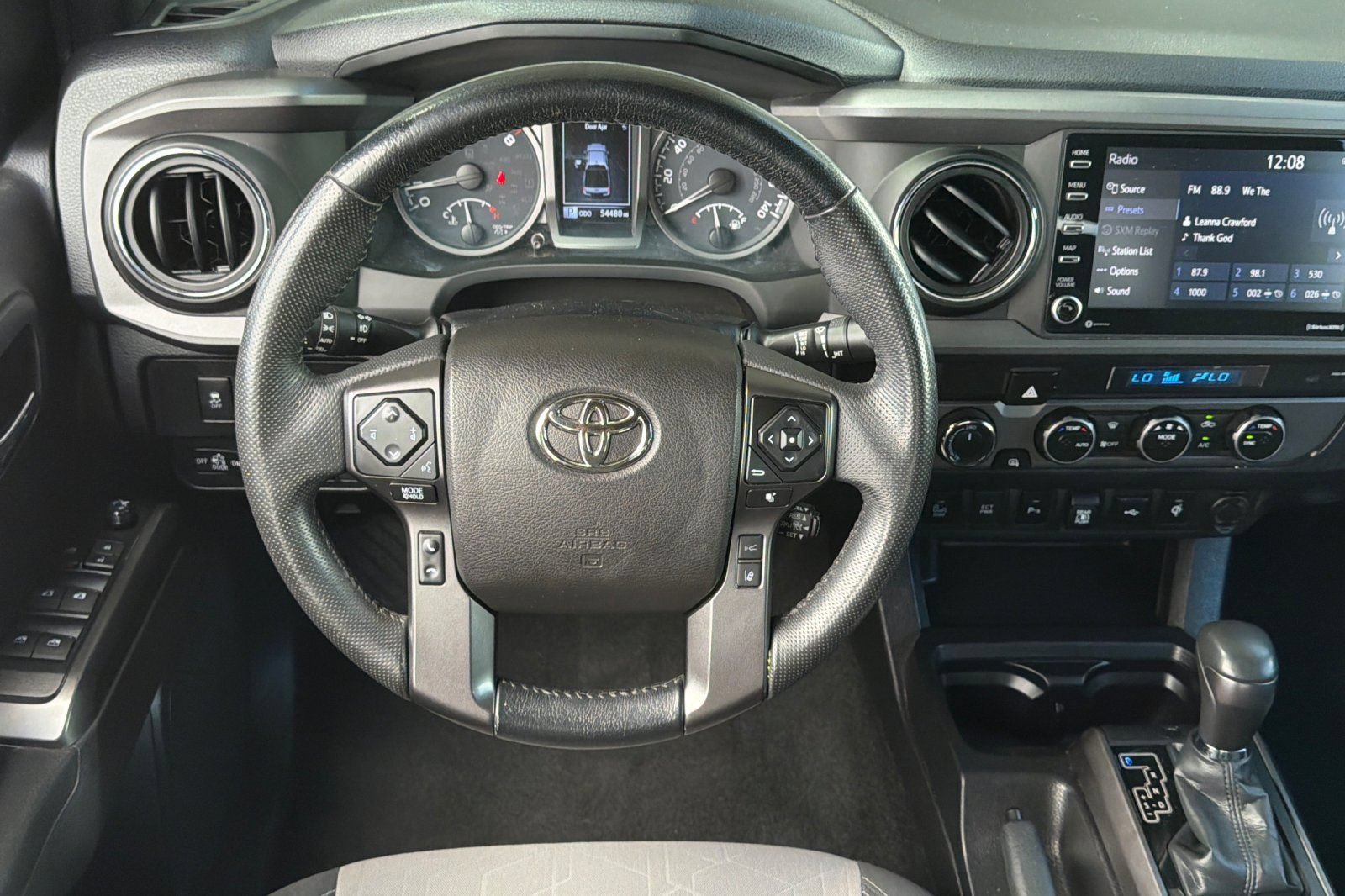 Used 2023 Toyota Tacoma TRD Off-Road w/ Technology Package AWD/4WD image 16