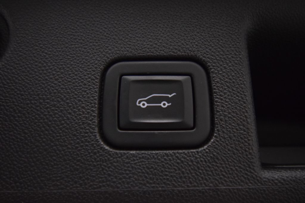 Used 2023 Chevrolet Equinox LT AWD/4WD image 31
