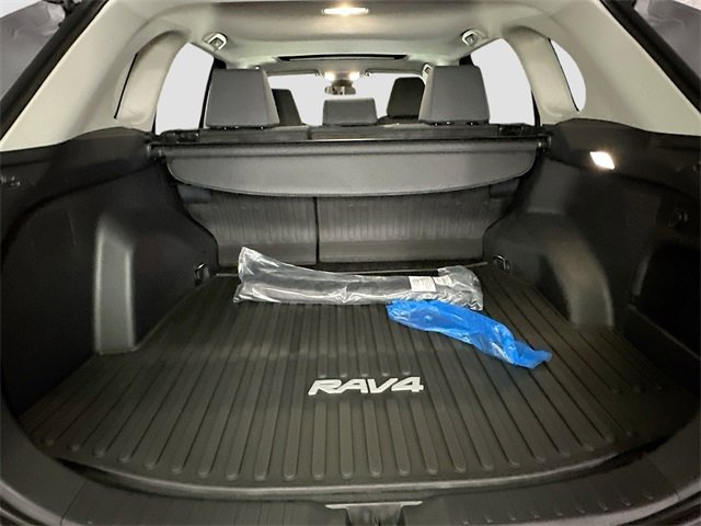 New 2025 Toyota RAV4 XLE image 30