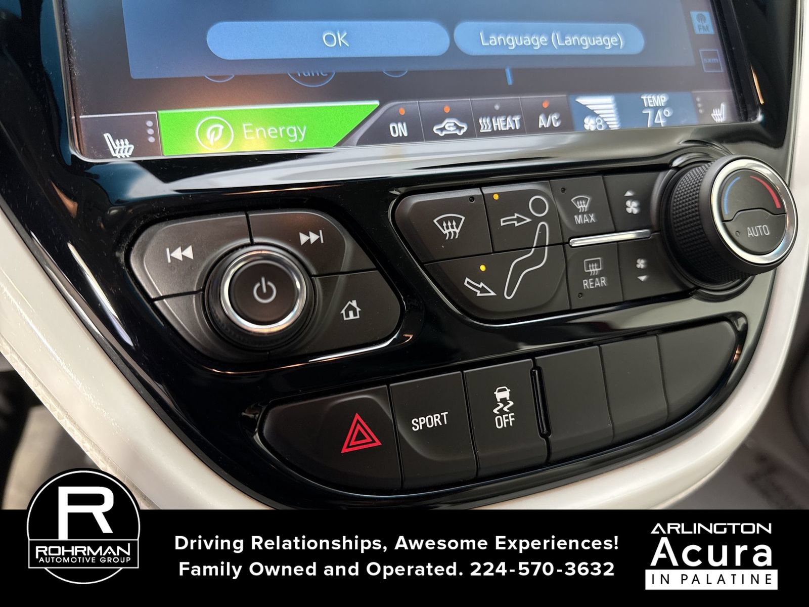 Used 2020 Chevrolet Bolt Premier w/ Infotainment Package FWD image 10